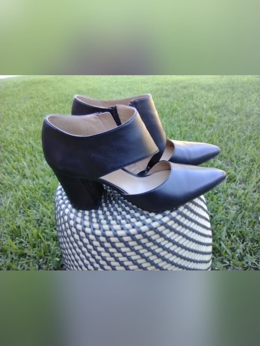 Women's Black Cutout Block Heel Pumps